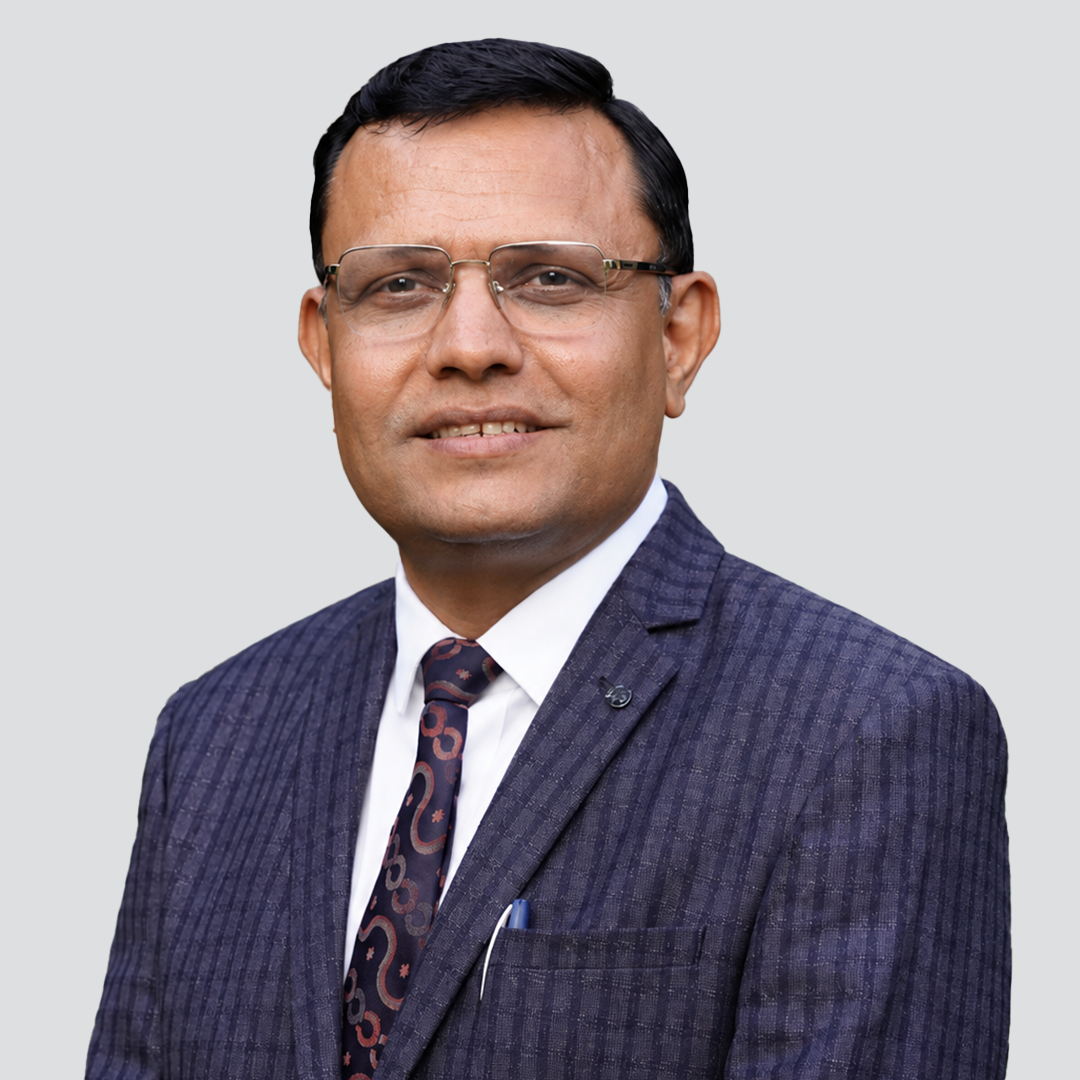 Prof Dr Dhaval Pujara